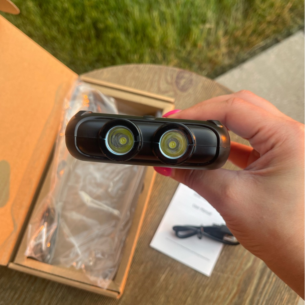 Solar-Charger-Power-Bank - Picture 7 of 7